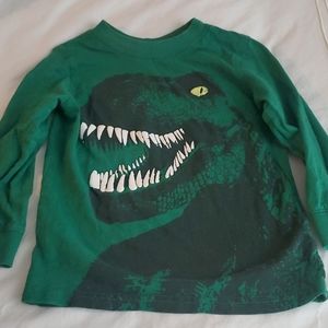 Carter's boys long sleeve tee. Size 4t